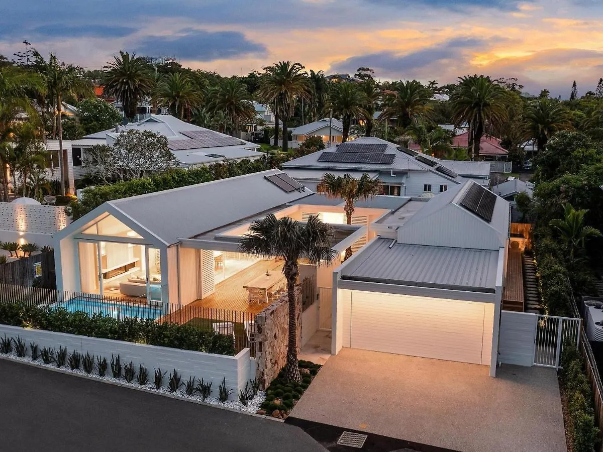 Prázdninový dům Aroha - Beachside Luxury Home With Private Pool Austrálie