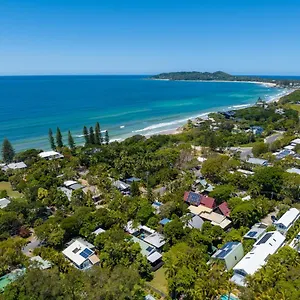  Holiday home Dreamtime Belongil - House Opposite The Beach