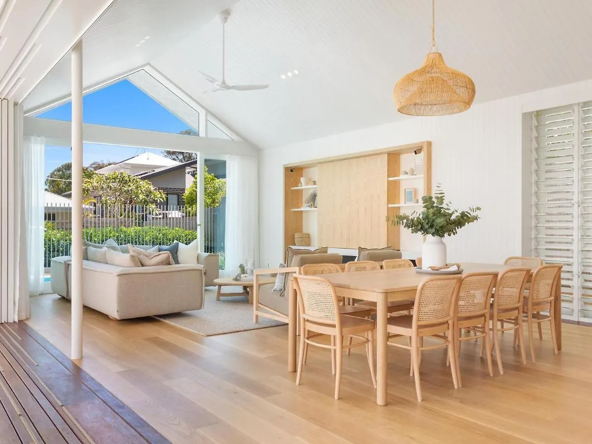 Aroha - Beachside Luxury Home With Private Pool Holiday home