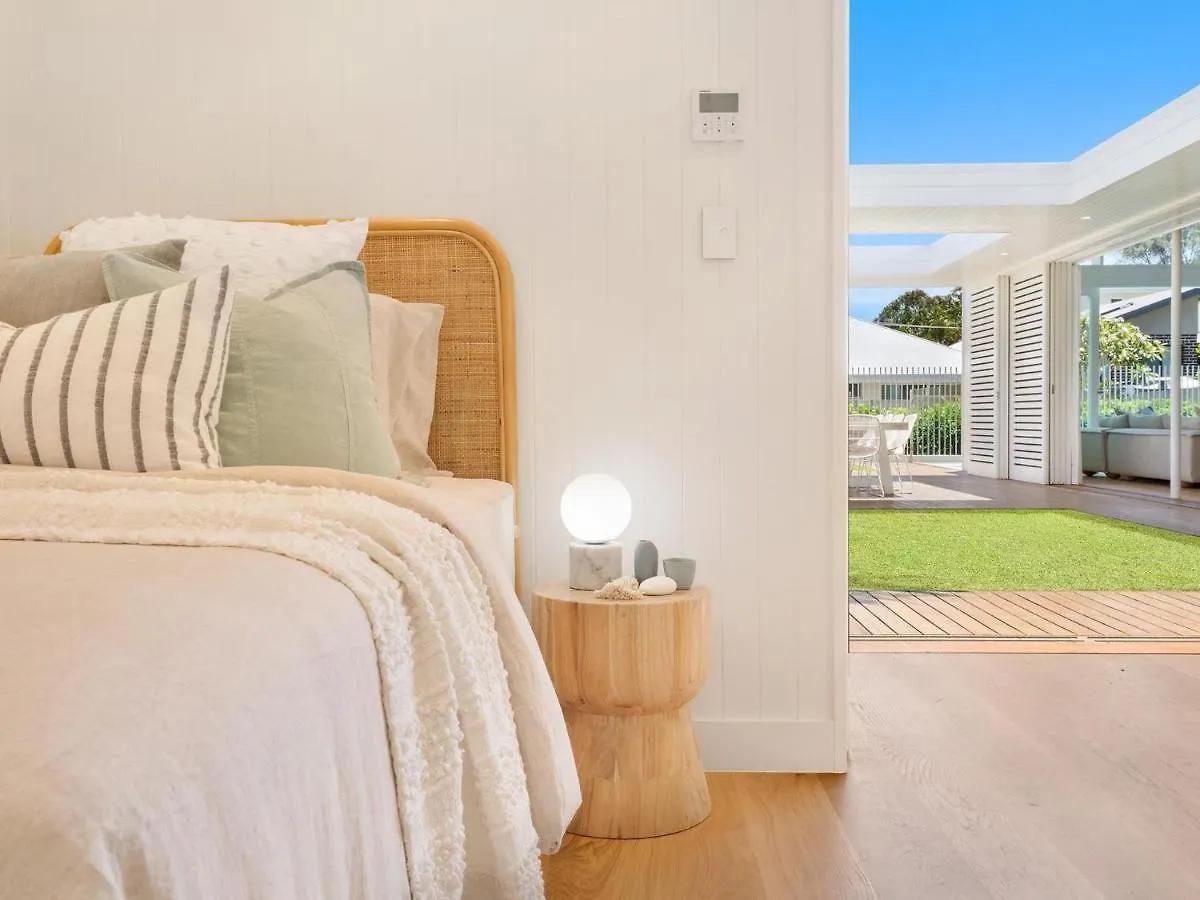 Holiday home Aroha - Beachside Luxury Home With Private Pool