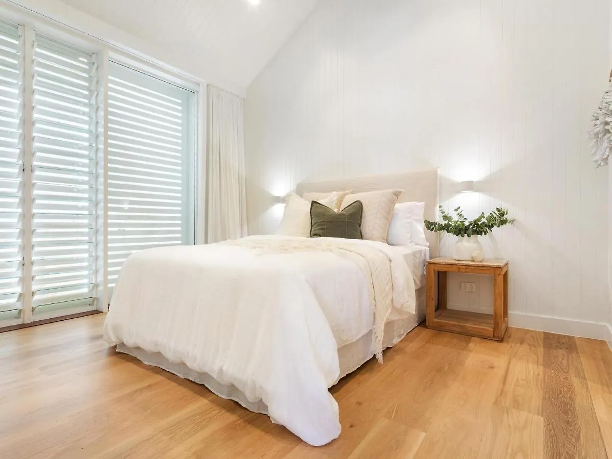Holiday home Aroha - Beachside Luxury Home With Private Pool